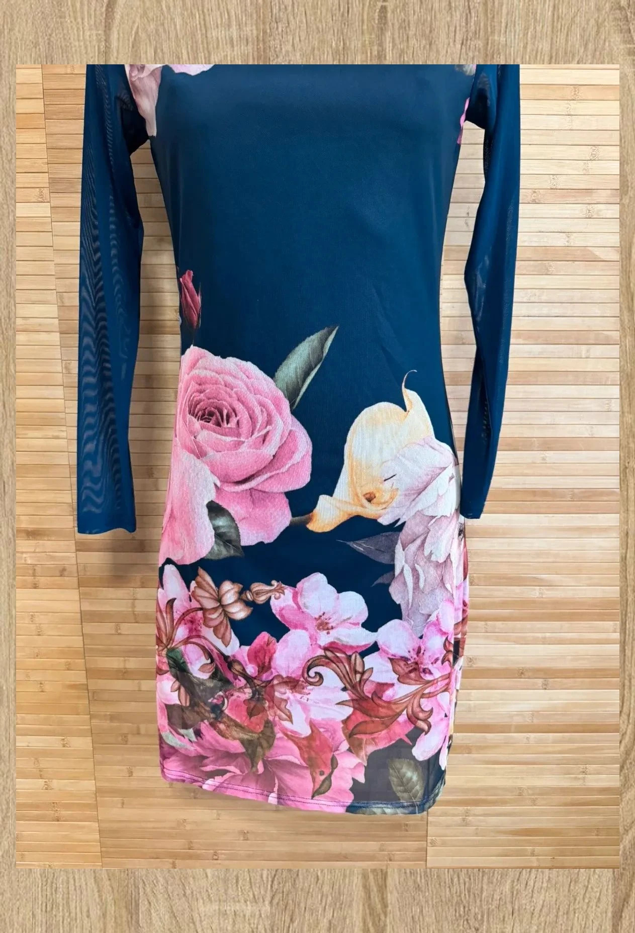 Divino vestido flores marca Culito from spain , talla S , elástico 😍 – Culito from Spain – taille S / 36 / 8 2