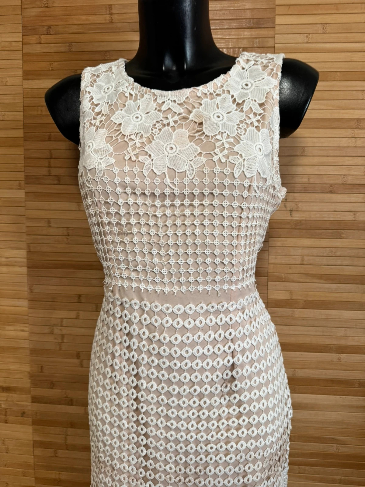 Divino vestido encaje de marca Quiz talla 42 😍 – Quiz – taille XL / 42 / 14 3