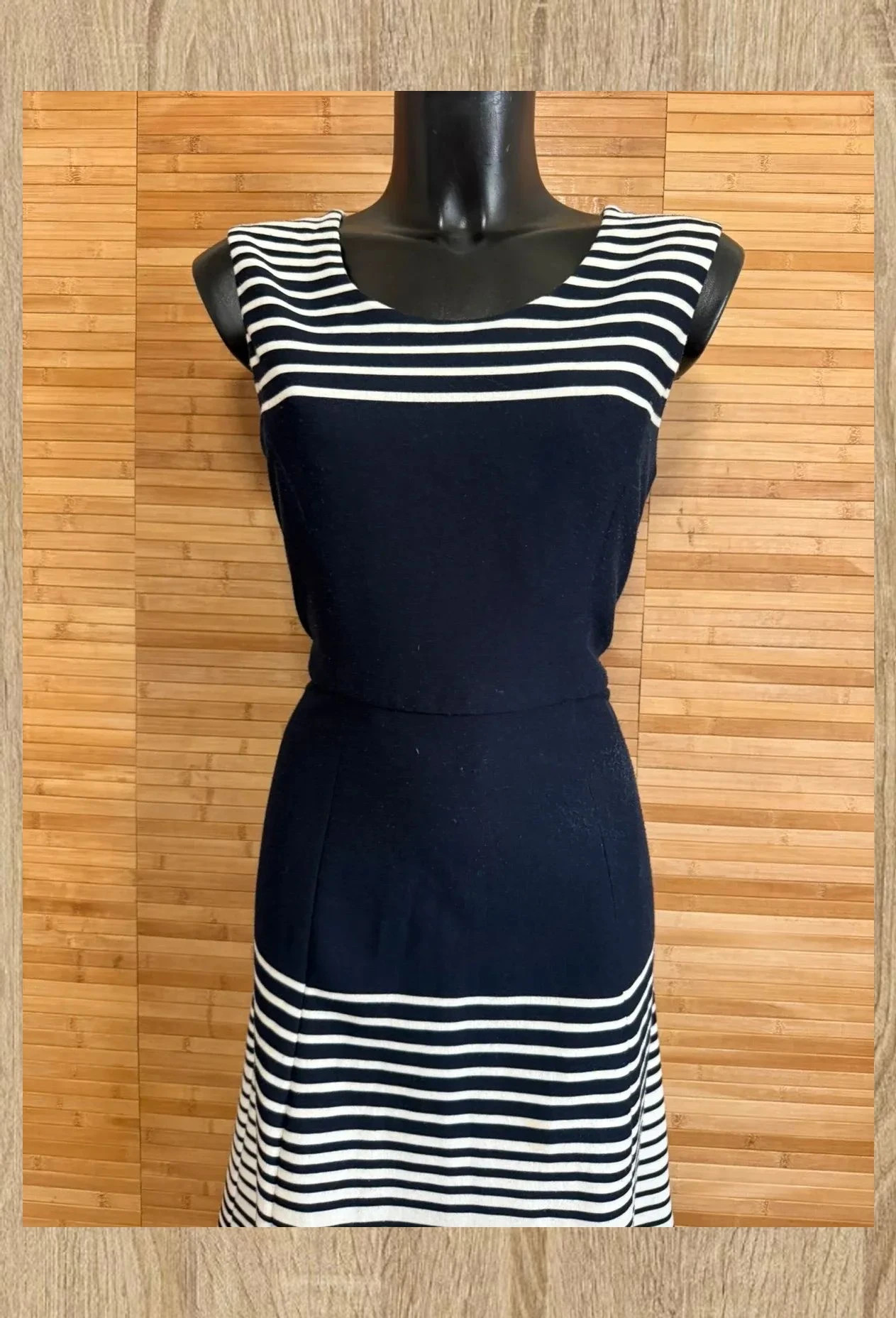 Divino vestido marca Anne Klein , talla L 😍 – Anne Klein – taille L / 40 / 12 3