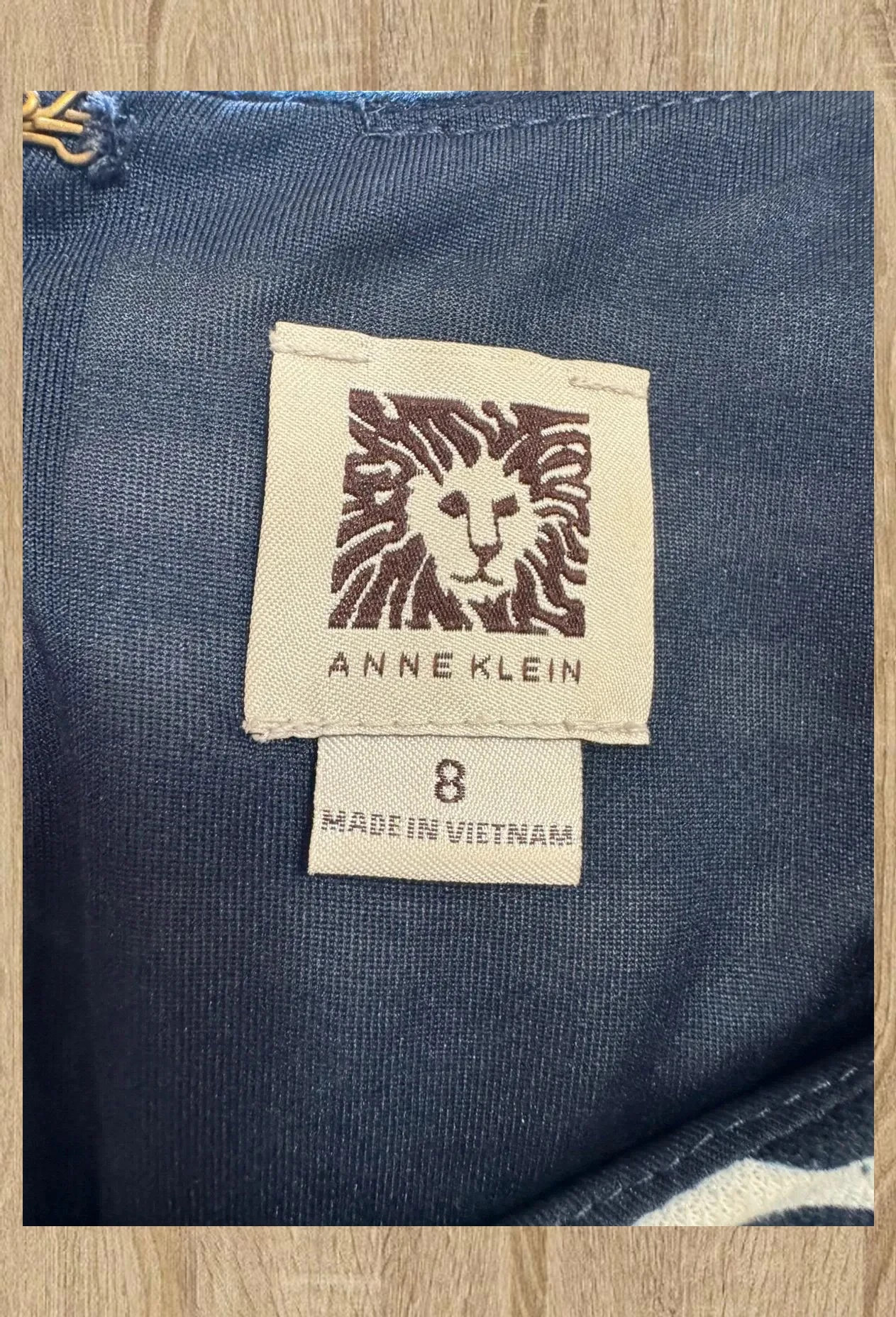 Divino vestido marca Anne Klein , talla L 😍 – Anne Klein – taille L / 40 / 12 5