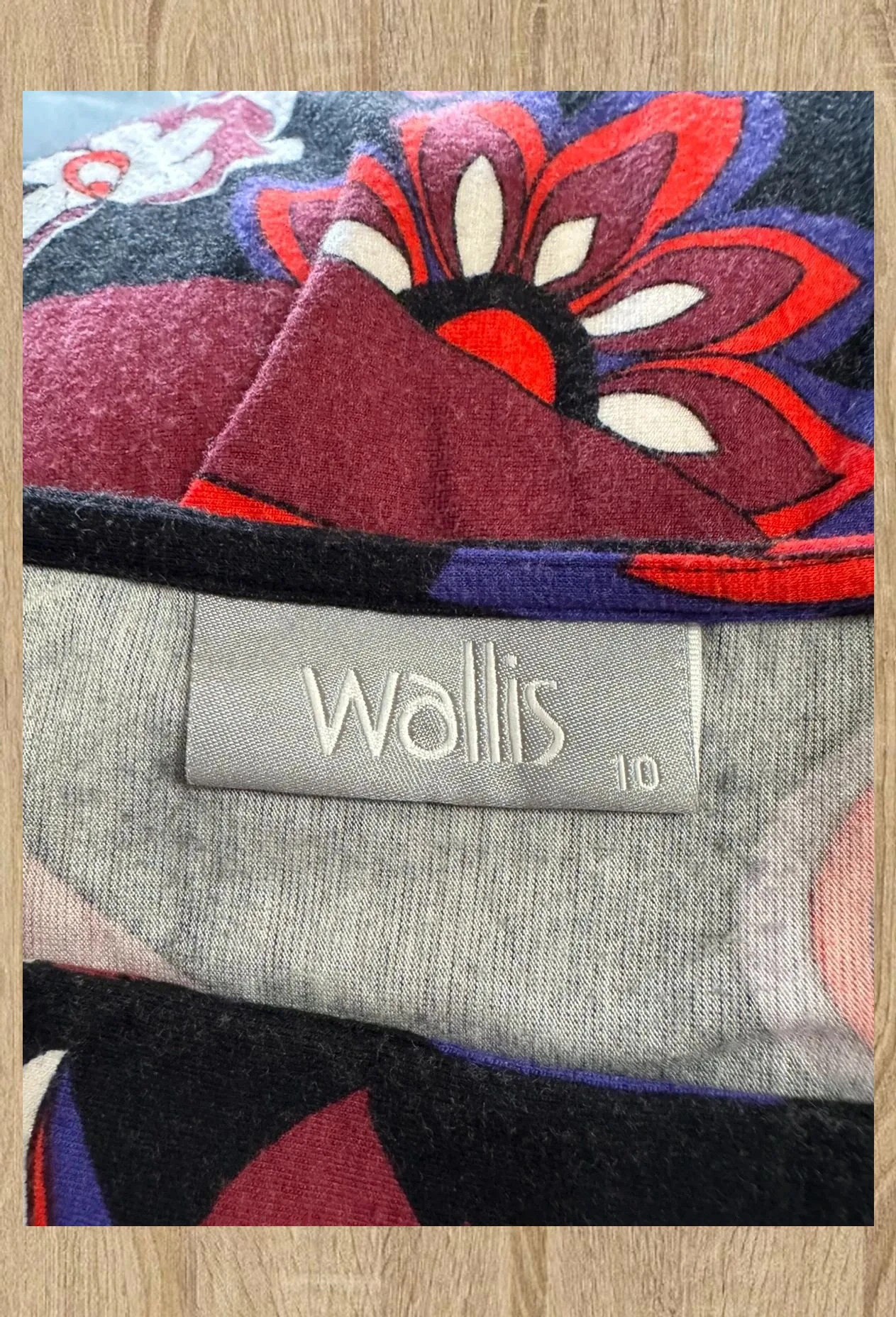 Divino vestido viscosa elástica de marca Wallis, talla 38 😍 – Wallis – taille M / 38 / 10 5