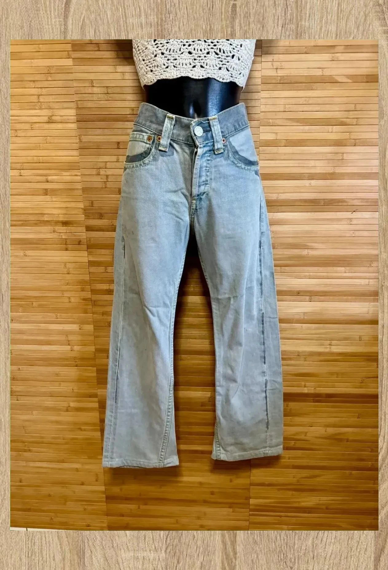 Divino vaquero Levis campana , edición especial talla 44 😍 – Levi's – taille XXL / 44 / 16