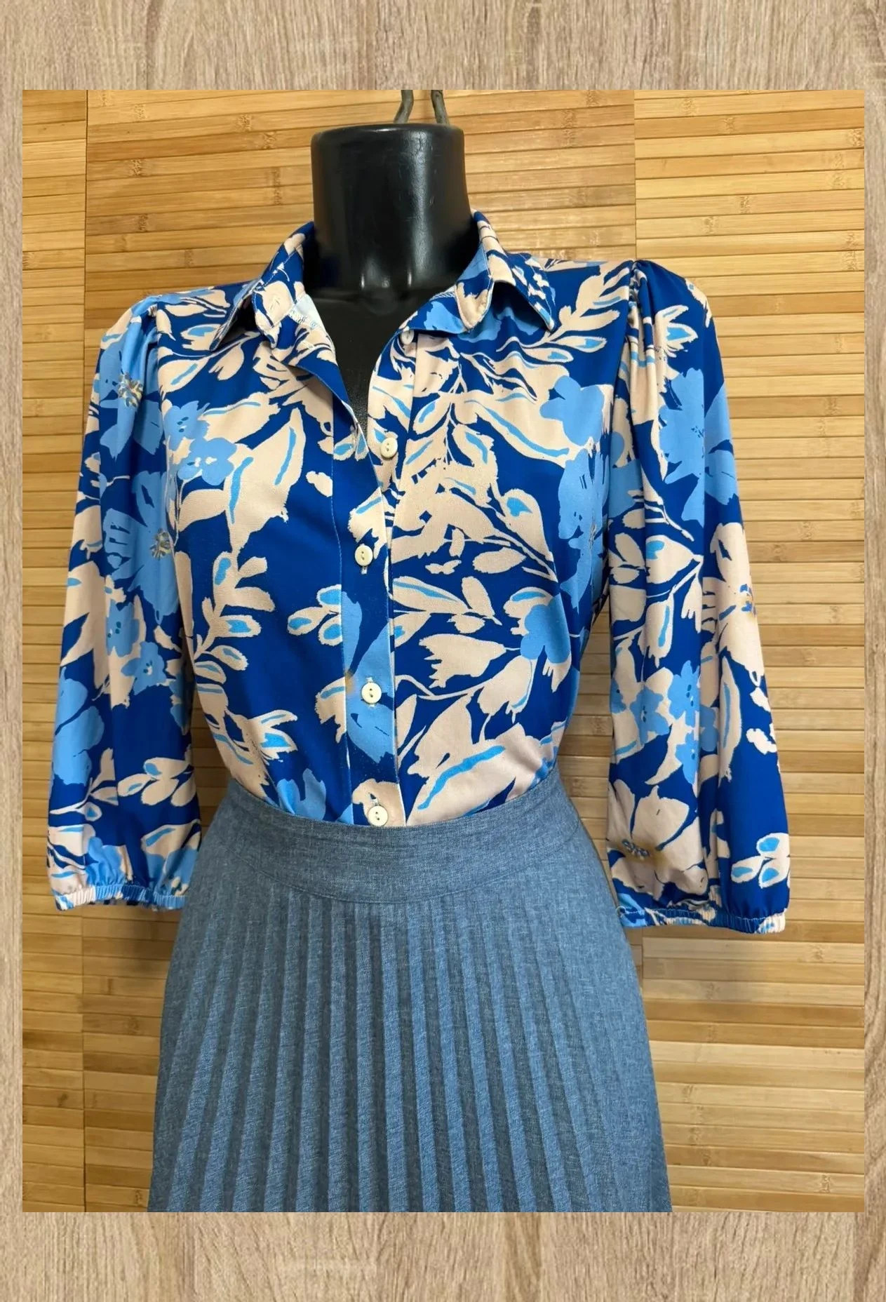 Divina blusa estampada marca Angelle Milán , talla M 😍 – Angelle Milan – taille M / 38 / 10 3