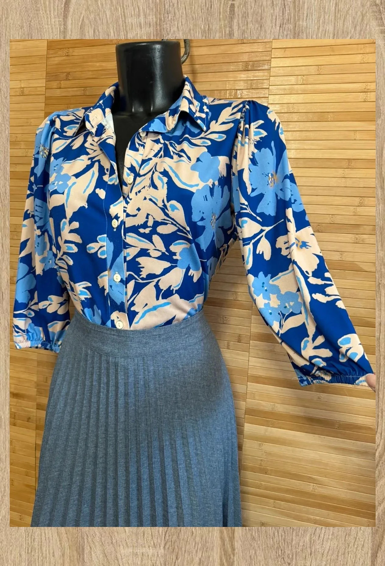 Divina blusa estampada marca Angelle Milán , talla M 😍 – Angelle Milan – taille M / 38 / 10 5