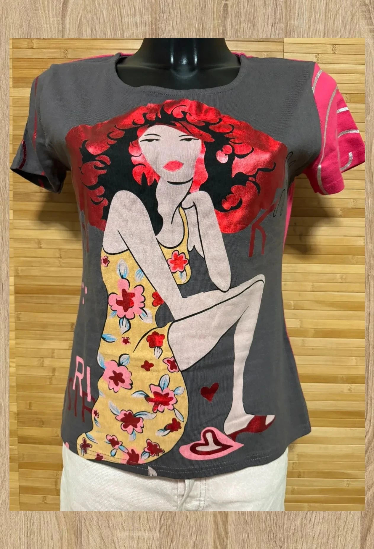 Divina camiseta de custo Barcelona , talla L 😍 – Custo Barcelona – taille L / 40 / 12 2