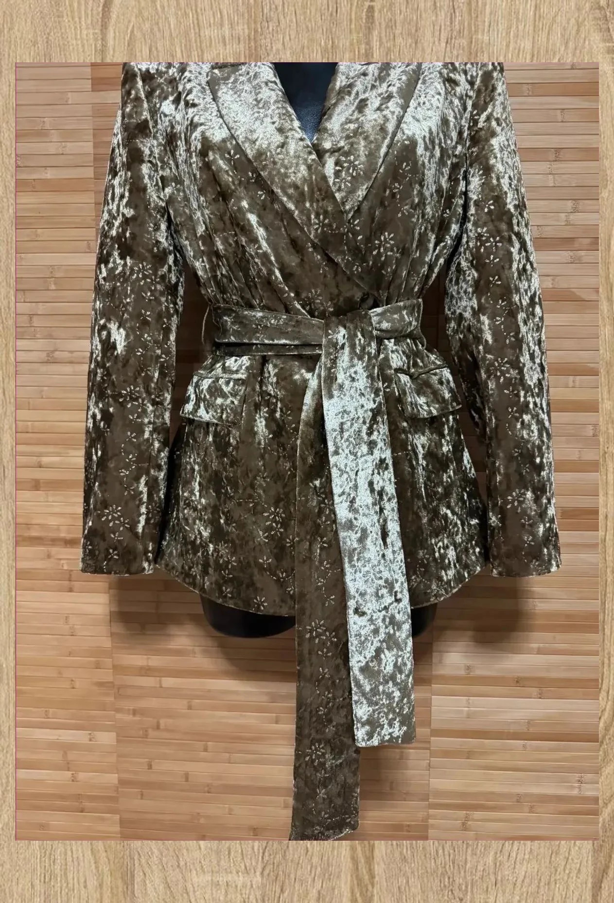 Espectacular blazer terciopelo con brillo de Zara , talla M 😍 – Zara – taille M / 38 / 10 2