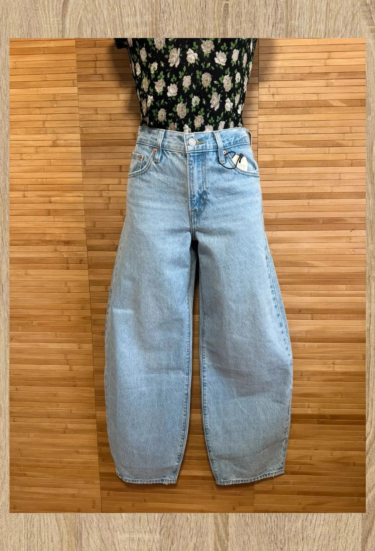 Espectacular vaquero Levis XL Balloon , talla W23 L 32 , verifique las medidas da más talla 😍 – Levi's – taille Autre 2