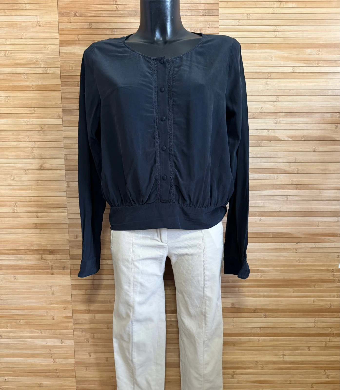 Blusa seda 100% de marca sezane talla 44 italiana 40 España 😍