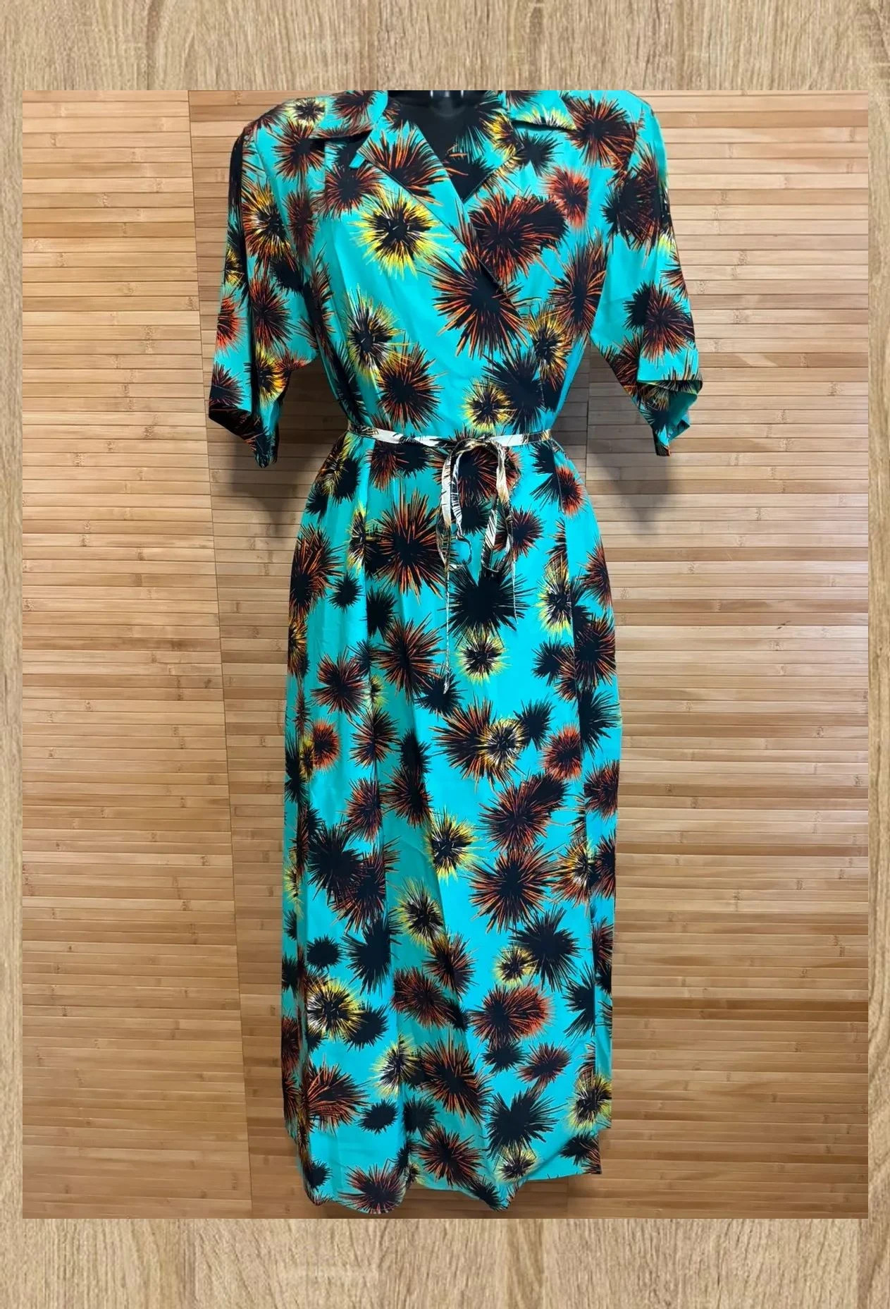 Vestido largo cruzado marca Kenzo, talla 36 , con bolsillos , lleva otro vestido debajo como forro 😍 – Kenzo – taille S / 36 / 8 2