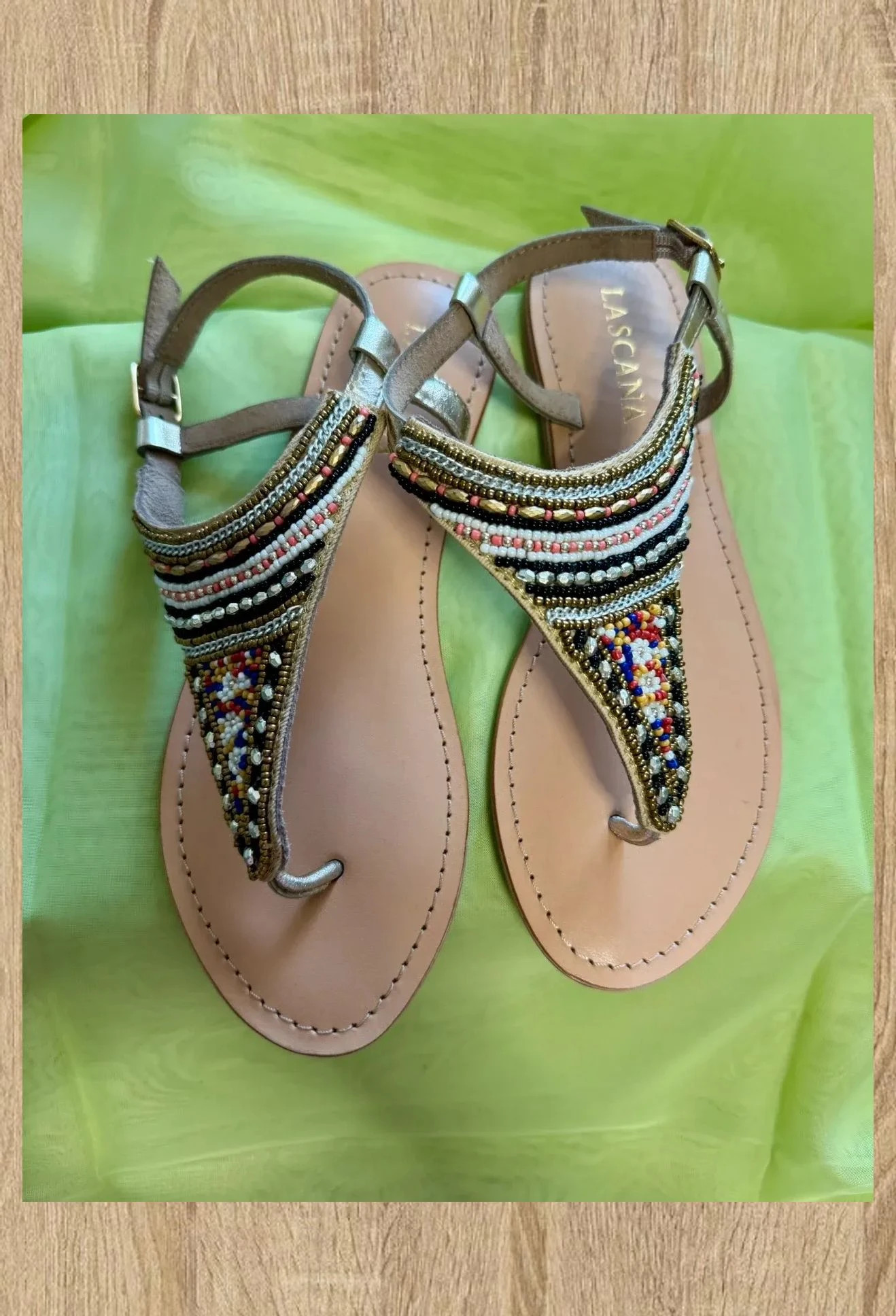 Divinas sandalias abalorios marca Lascana , número 38 😍