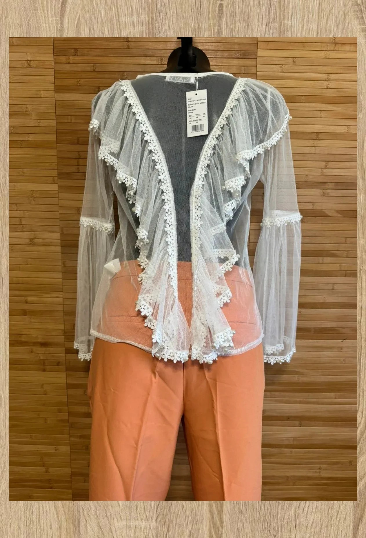Espectacular lusa tul con volantes de marca Navy talla 40 😍