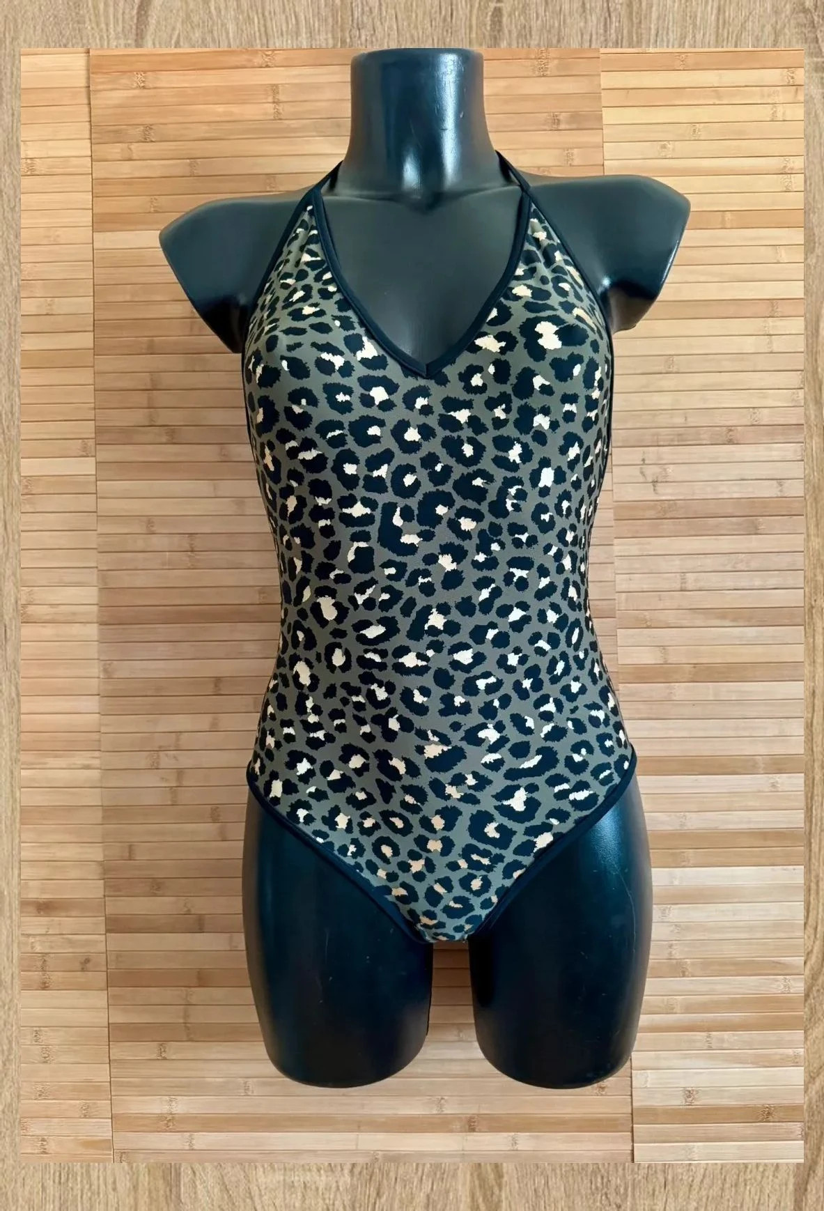 Espectacular bañador de zadig &voltaire talla 36 😍