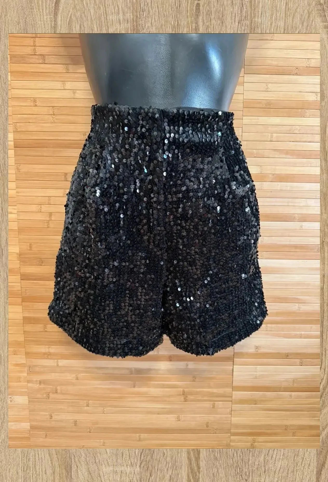 Short lentejuelas de Zara , talla XS 😍 – Zara – taille XS / 34 / 6