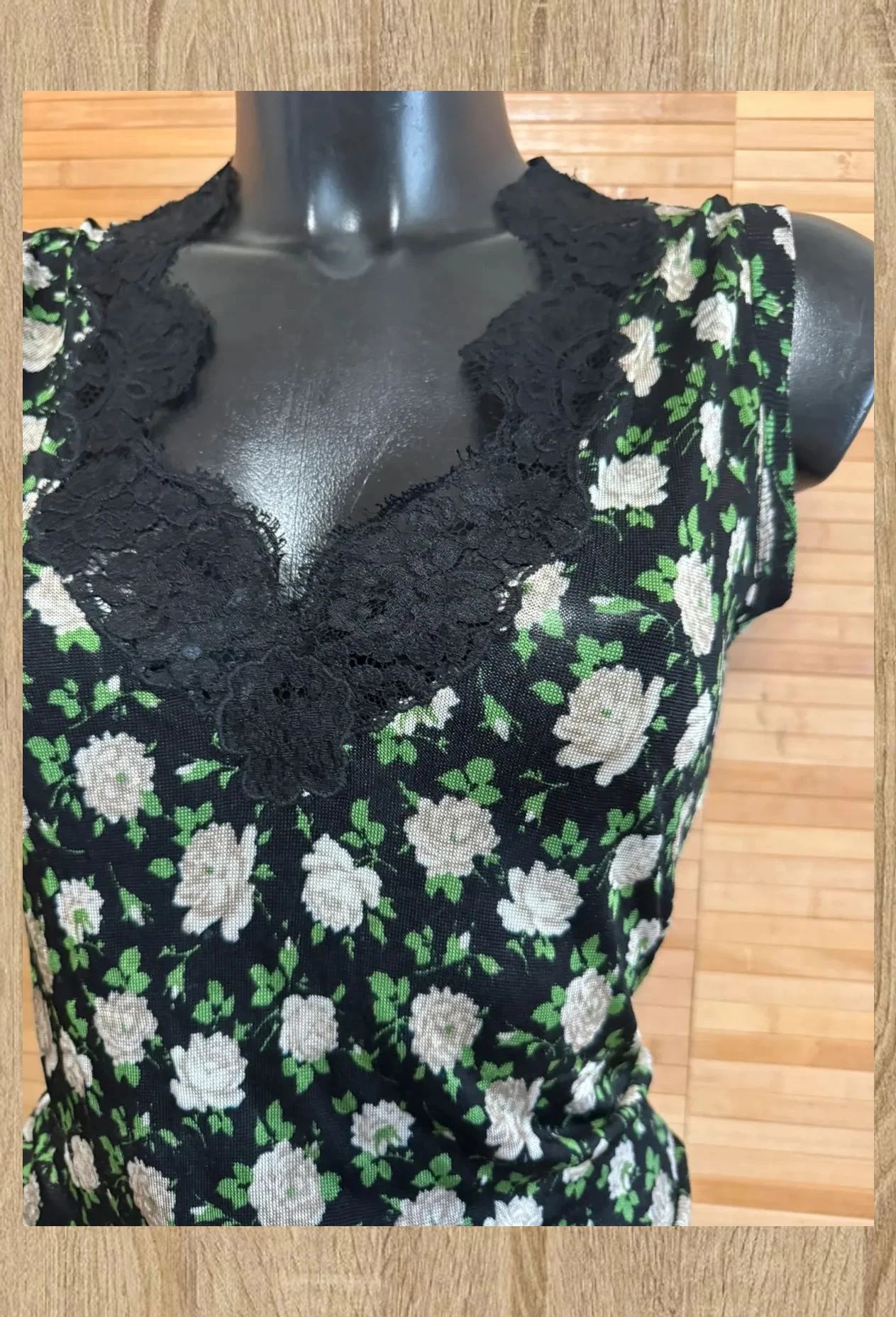Blusa punto fino de dolce& gabbana talla M 😍 – Dolce & Gabbana – taille M / 38 / 10 3