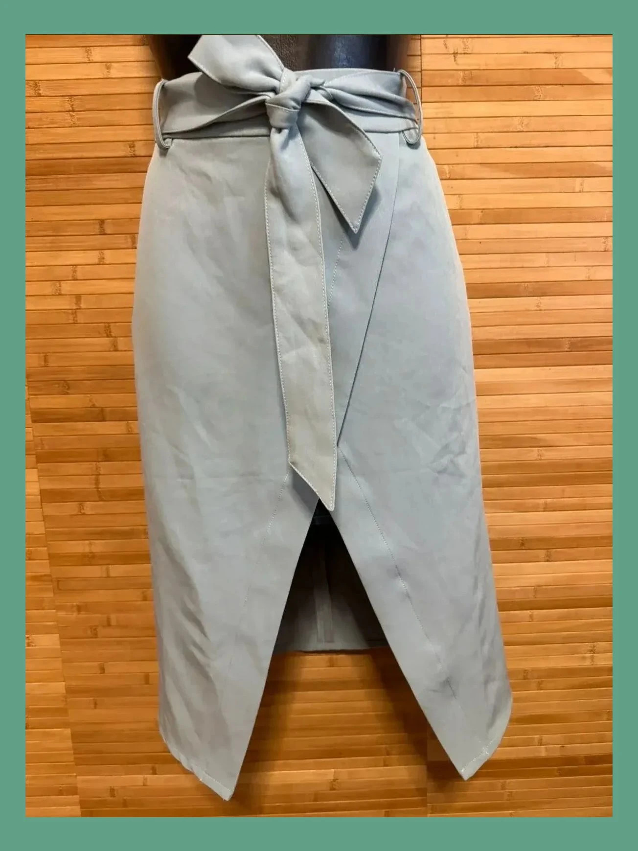 Divina falda marca 4th & Reckless , talla 36 😍 – 4th & Reckless – taille S / 36 / 8 2