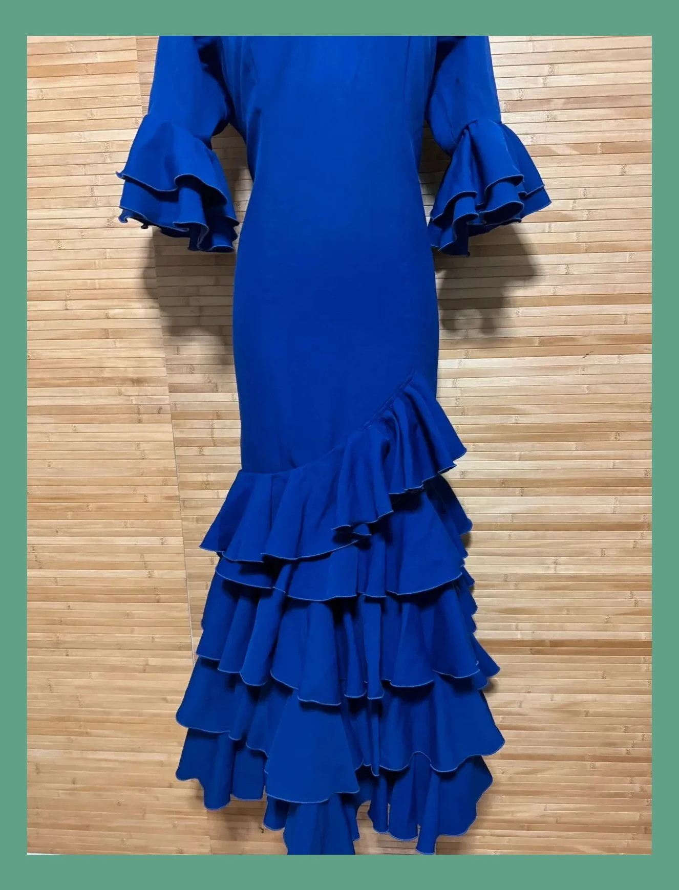 Espectacular vestido de gitana , color morado , talla 50 😍 – La Boutique – taille 5XL / 50 / 22 2