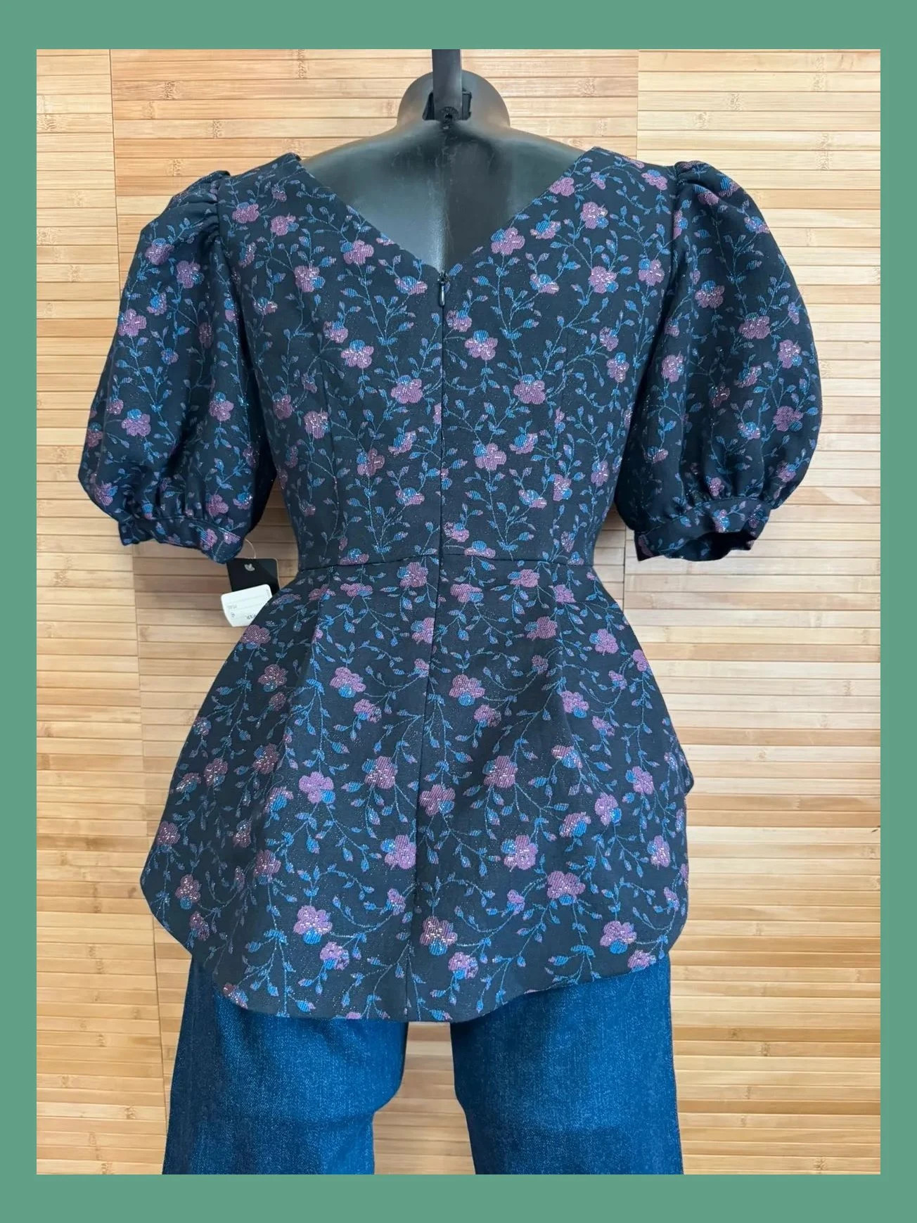 Divina blusa peplum de carlo pascual , talla 38 😍 – Carlo Pascual – taille M / 38 / 10 4