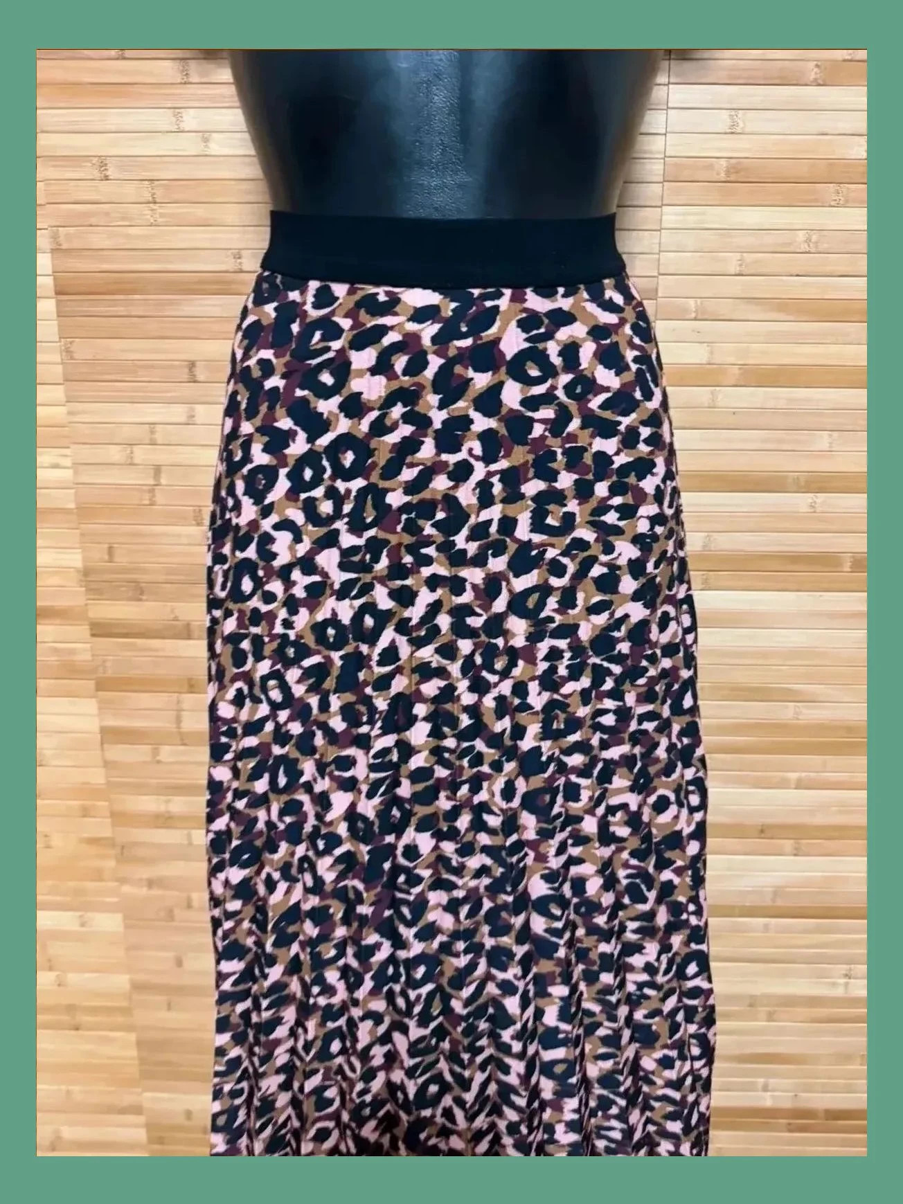Divina falda plisada animal print , talla M 😍 – Imperial – taille M / 38 / 10 3