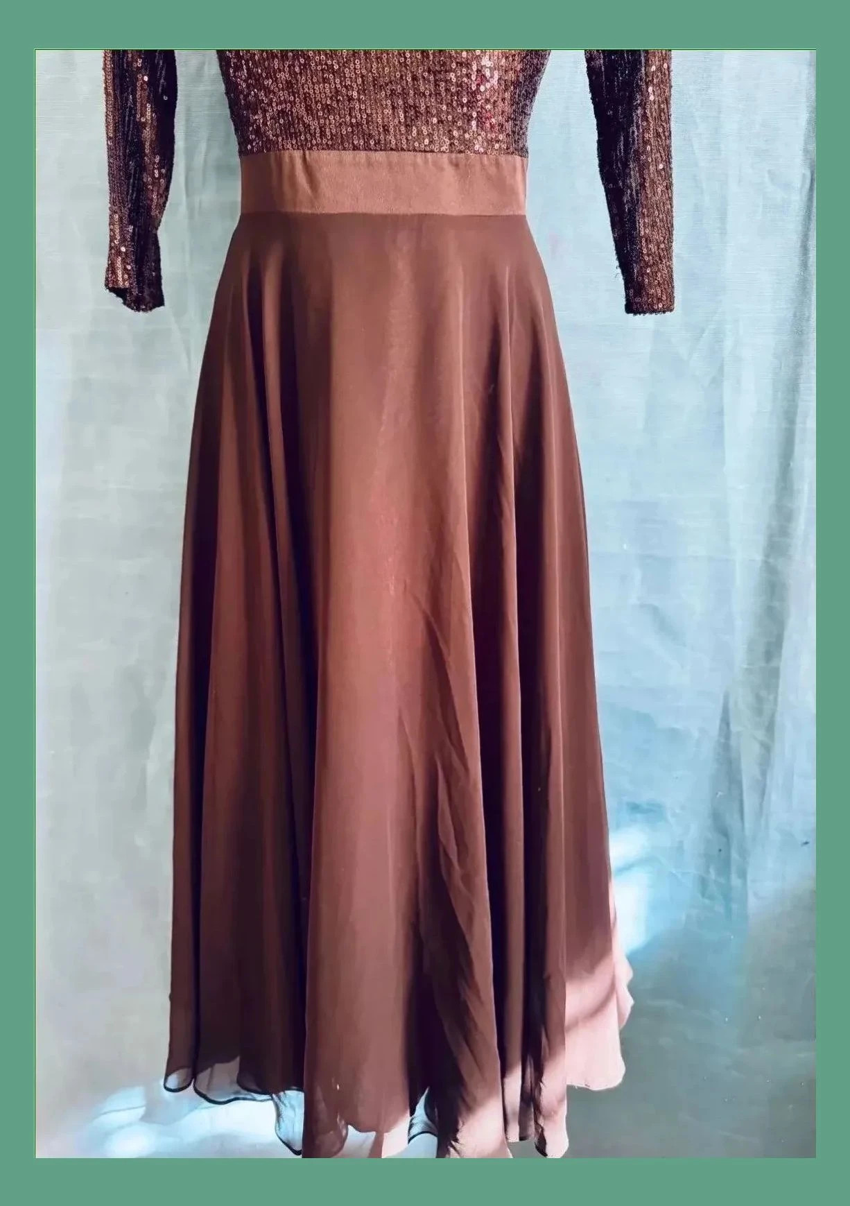 Espectacular vestido fiesta con cuerpo lentejuelas, color negro de marca Swing talla 42 😍 – Swing – taille XL / 42 / 14 2