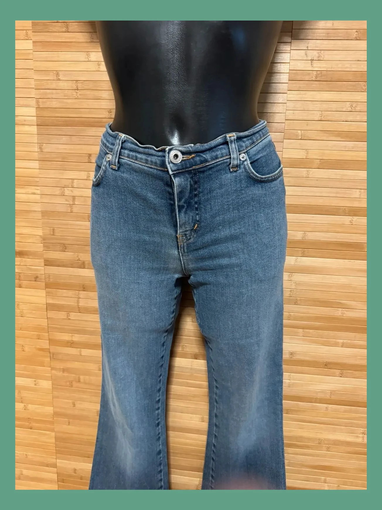 Divino vaquero vintage de moschino , acampanado, elástico, talla 38 😍 – Moschino – taille M / 38 / 10 3