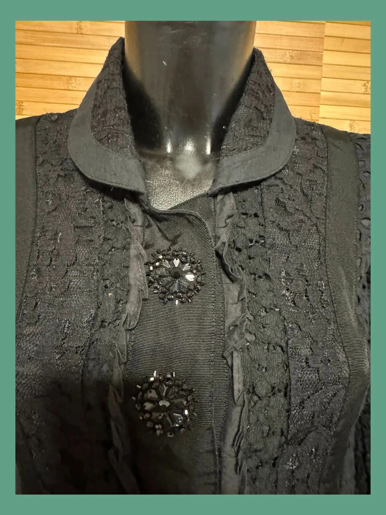 Divino blazer crop algodón bordado, marca Birger et Mikkelsen , talla 36 😍 – Day Birger et Mikkelsen – taille S / 36 / 8 4