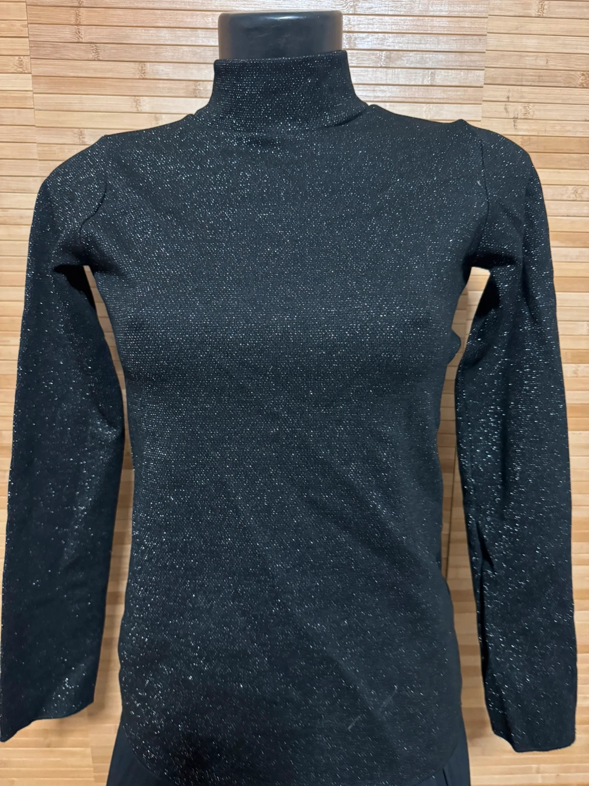 Jersey brillo espalda descubierta de Zara talla M 😍 – Zara – taille M / 38 / 10 2
