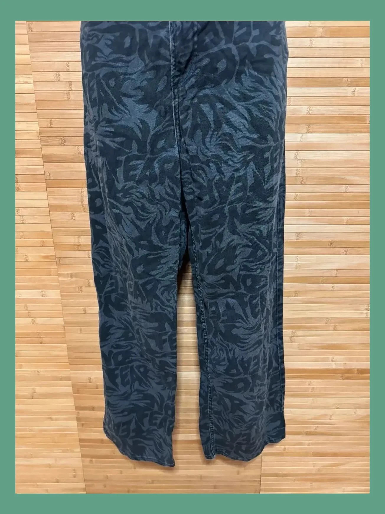 Vaquero ancho estampado de No Fear x H&M talla 38 😍 – No Fear – taille M / 38 / 10 2