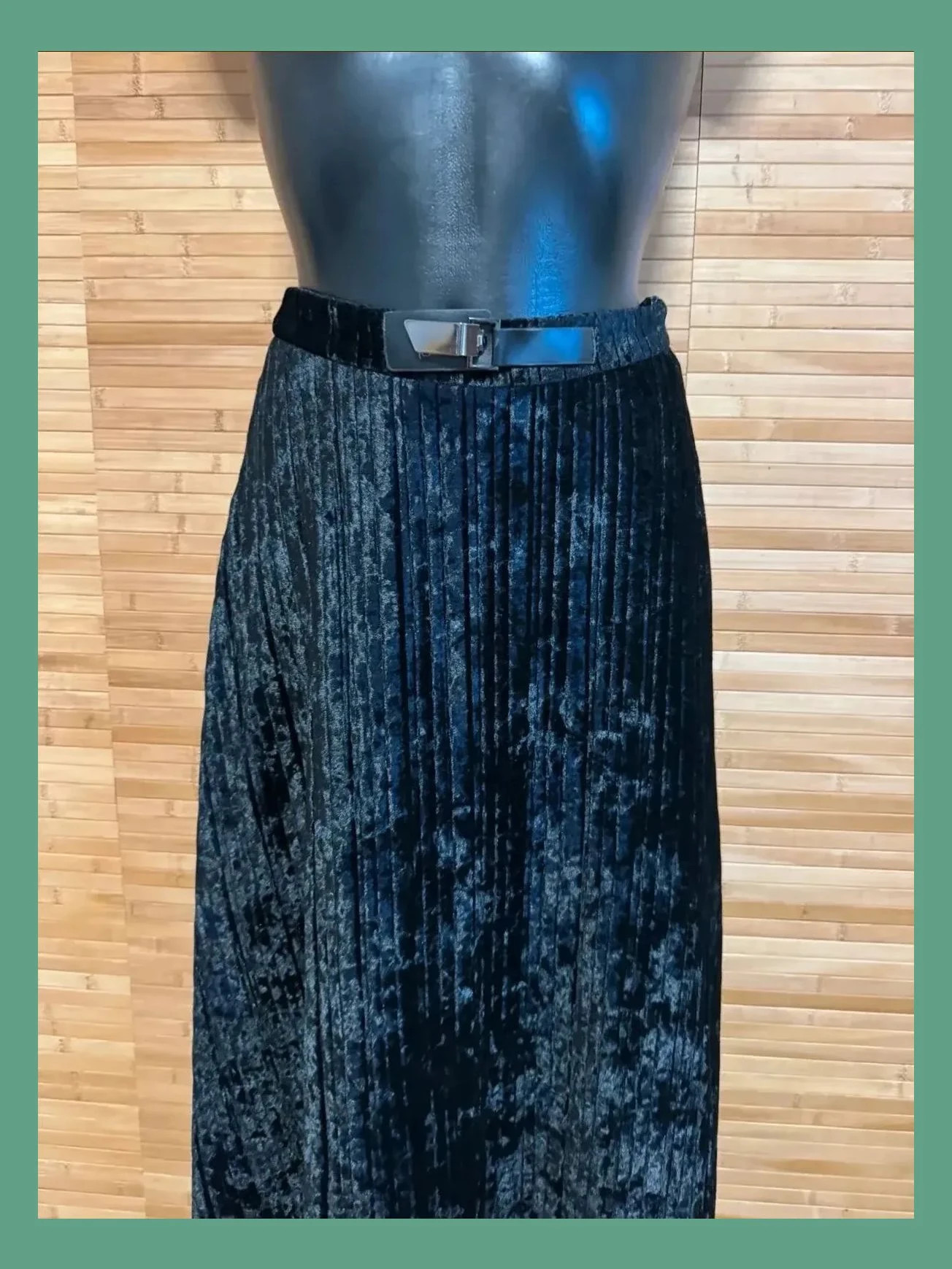 Preciosa falda larga de terciopelo Studio F, talla XS 😍 – Studio F – taille XS / 34 / 6 3