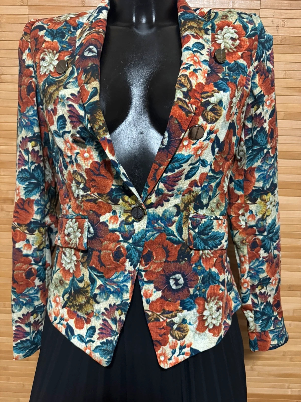 Blazer flores de mango talla S 😍 – Mango – taille S / 36 / 8 2