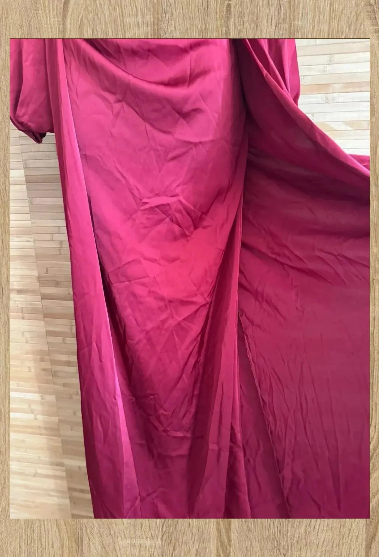 Divino vestido largo satinado ideal fiestas , talla única para M 😍 – La Boutique – taille M / 38 / 10 5