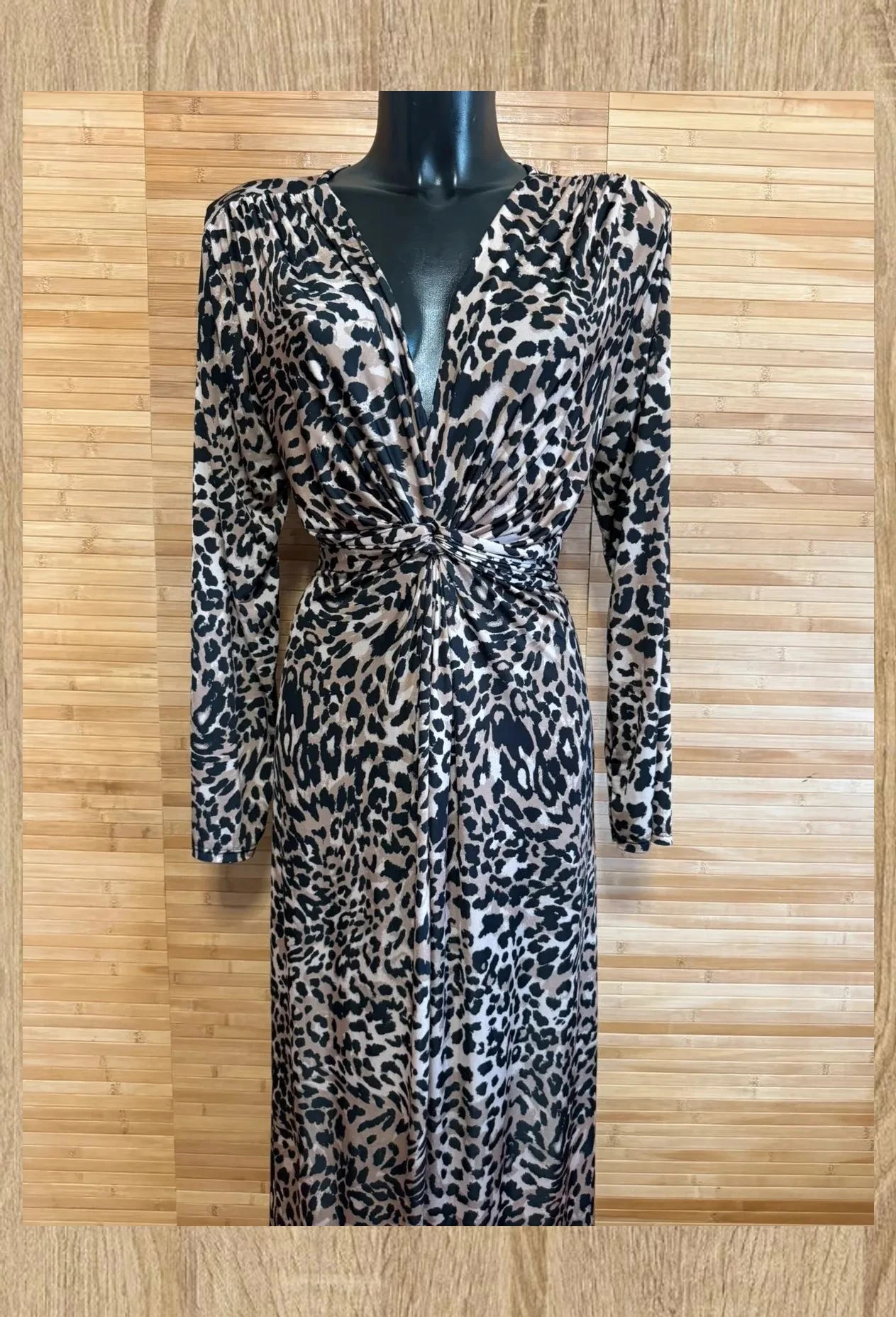 Divino vestido animal print , tela muy elástica, talla única para XL 😍 – La Boutique – taille Taille unique 3