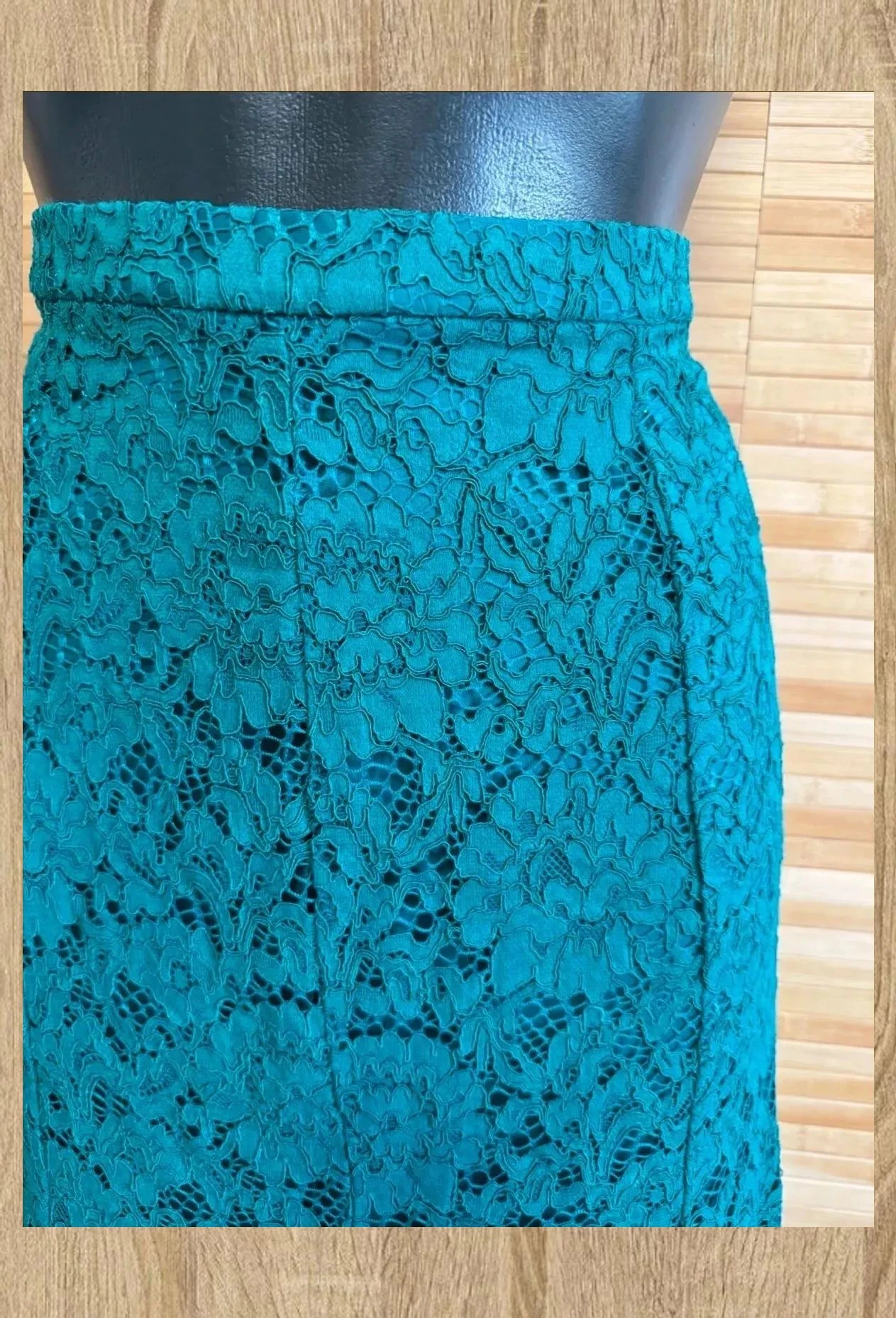 Falda midi encaje italiano marca uniqlo talla M 😍 – Uniqlo – taille M / 38 / 10 3