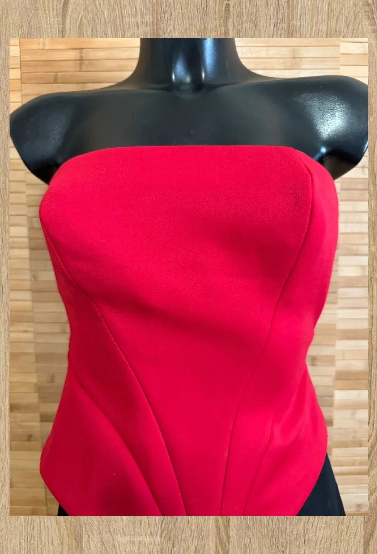 Top corpiño de Zara , talla XS 😍 – Zara – taille XS / 34 / 6 3