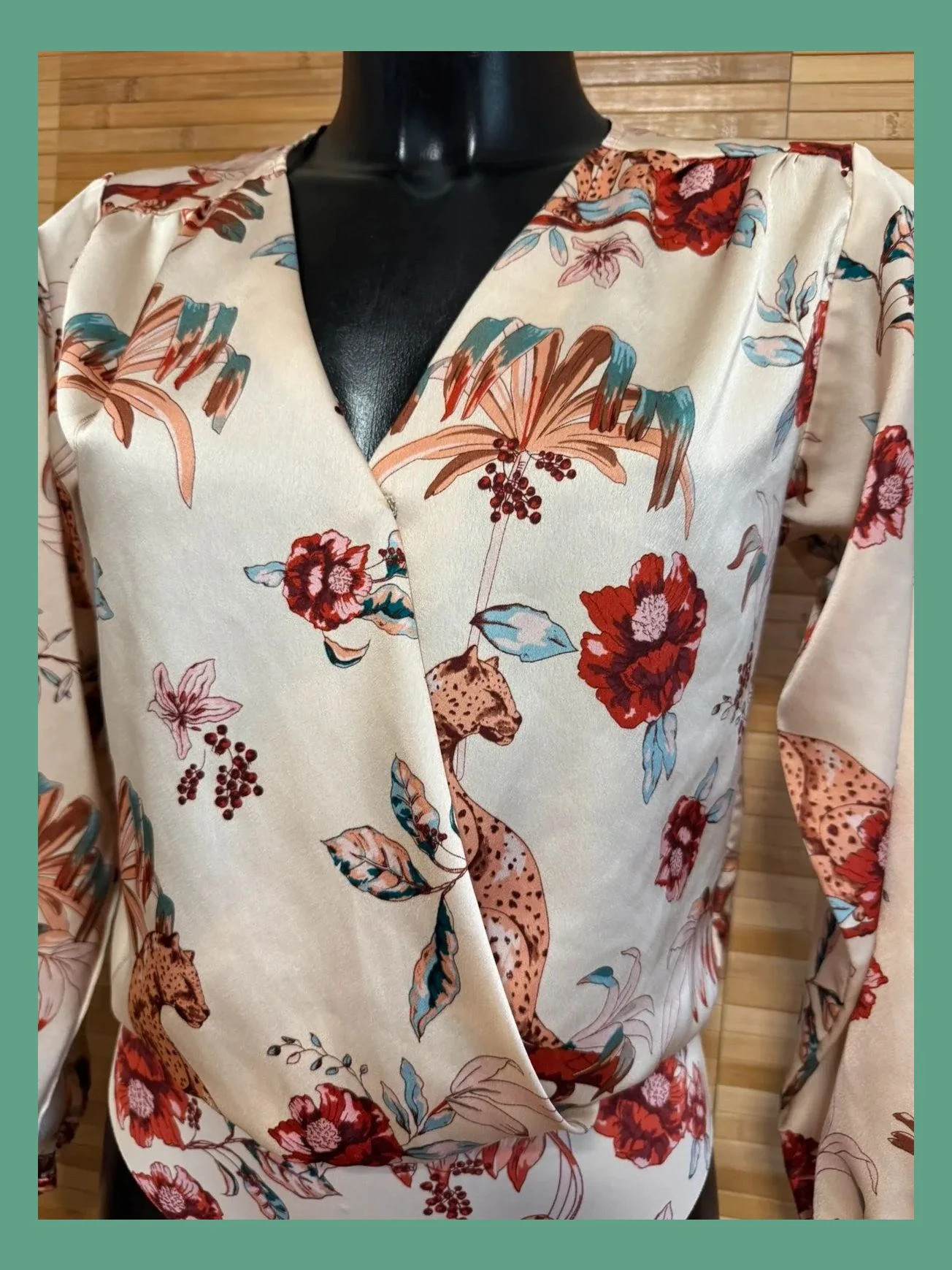 Divino body cruzado satinado de Women’secret talla S 😍 – Women'secret – taille S / 36 / 8 4