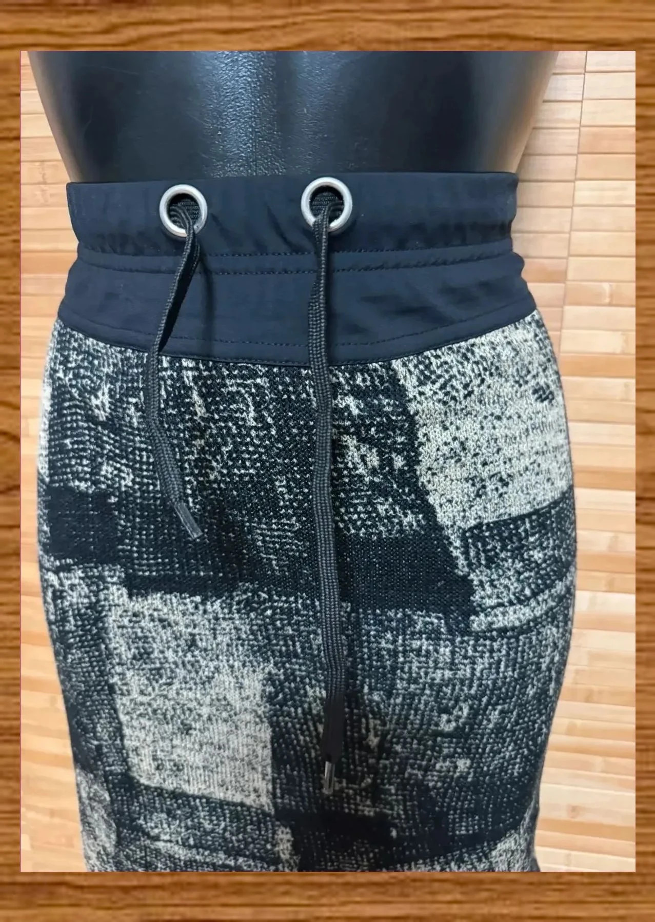 Falda estampada por las rodillas de Joseph Ribkoff , talla 44 😍 – Joseph Ribkoff – taille XXL / 44 / 16 3