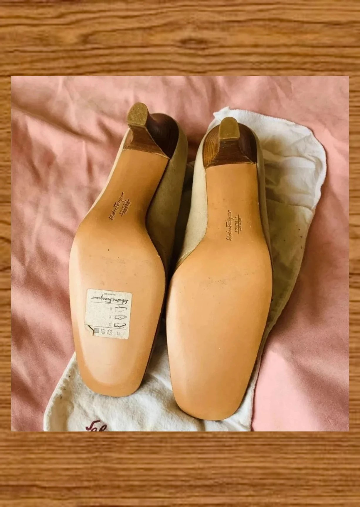 Tacones ante y piel, usados una vez en interior. Impecables, muy cómodos 😍 – Salvatore Ferragamo – taille 40.5 4
