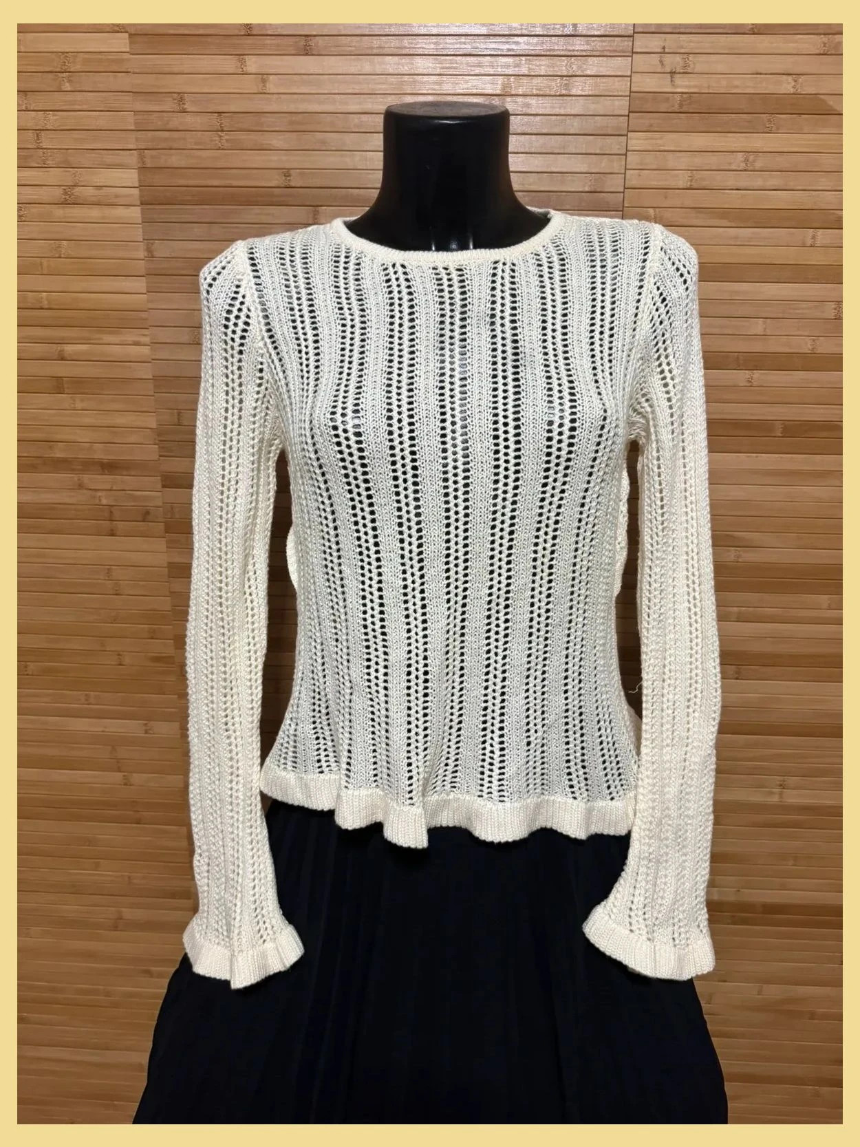 Divino jersey calado espalda abierta de marca Agua talla S 😍