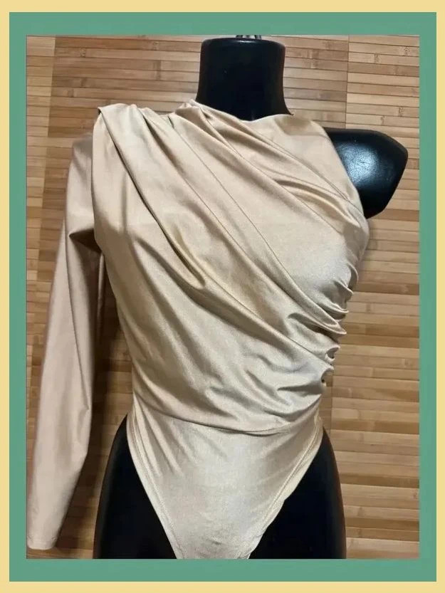 Divino body fruncido con una manga , talla única para S/M 😍 – La Boutique – taille Taille unique 2
