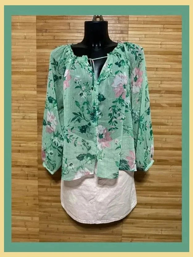 Divina blusa flores de Zara. Talla S 😍