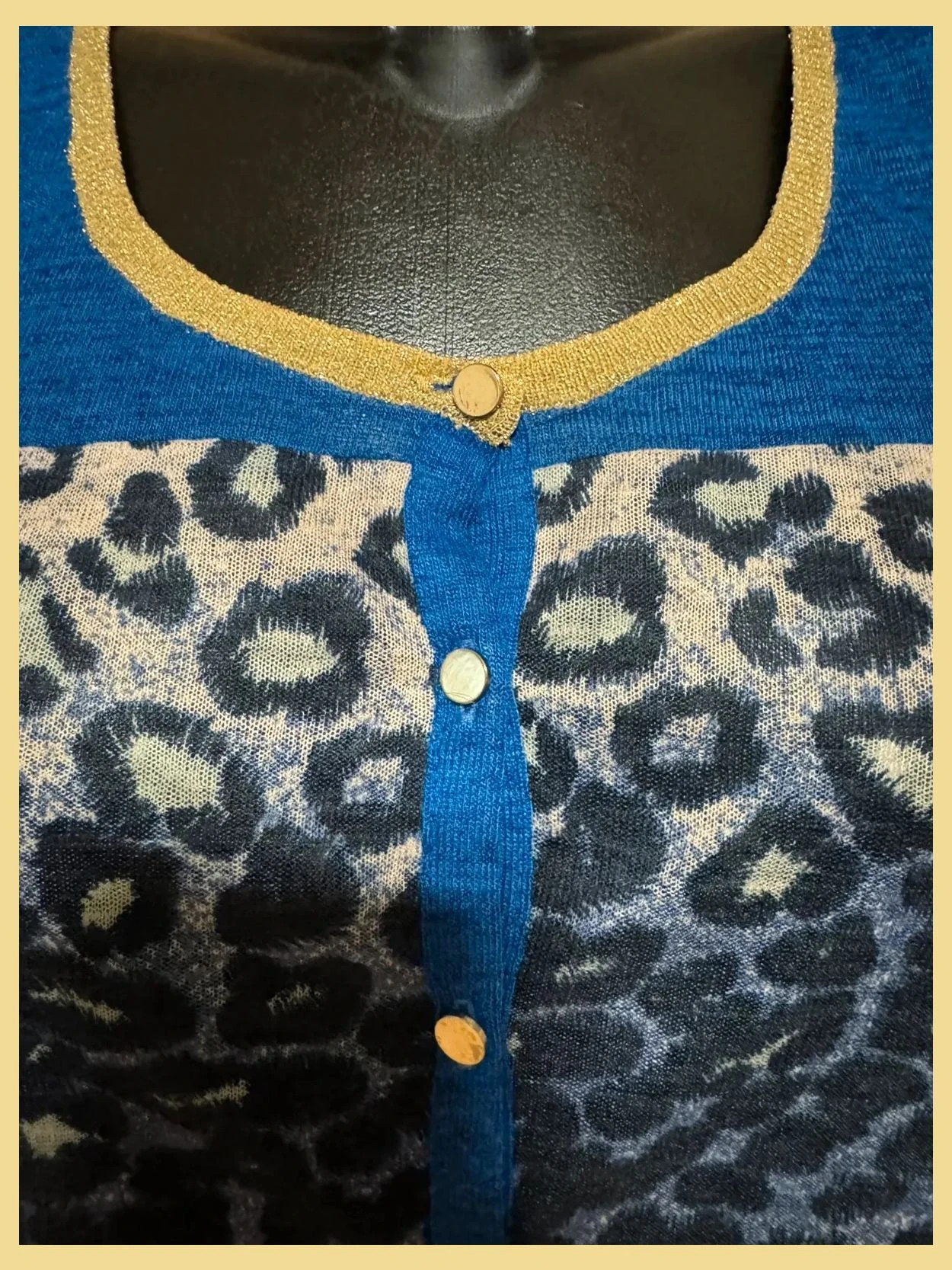 Divino cárdigan fino de seda 100% de Kouros Sardar talla S 😍 – Kouros Sardar – taille S / 36 / 8 4