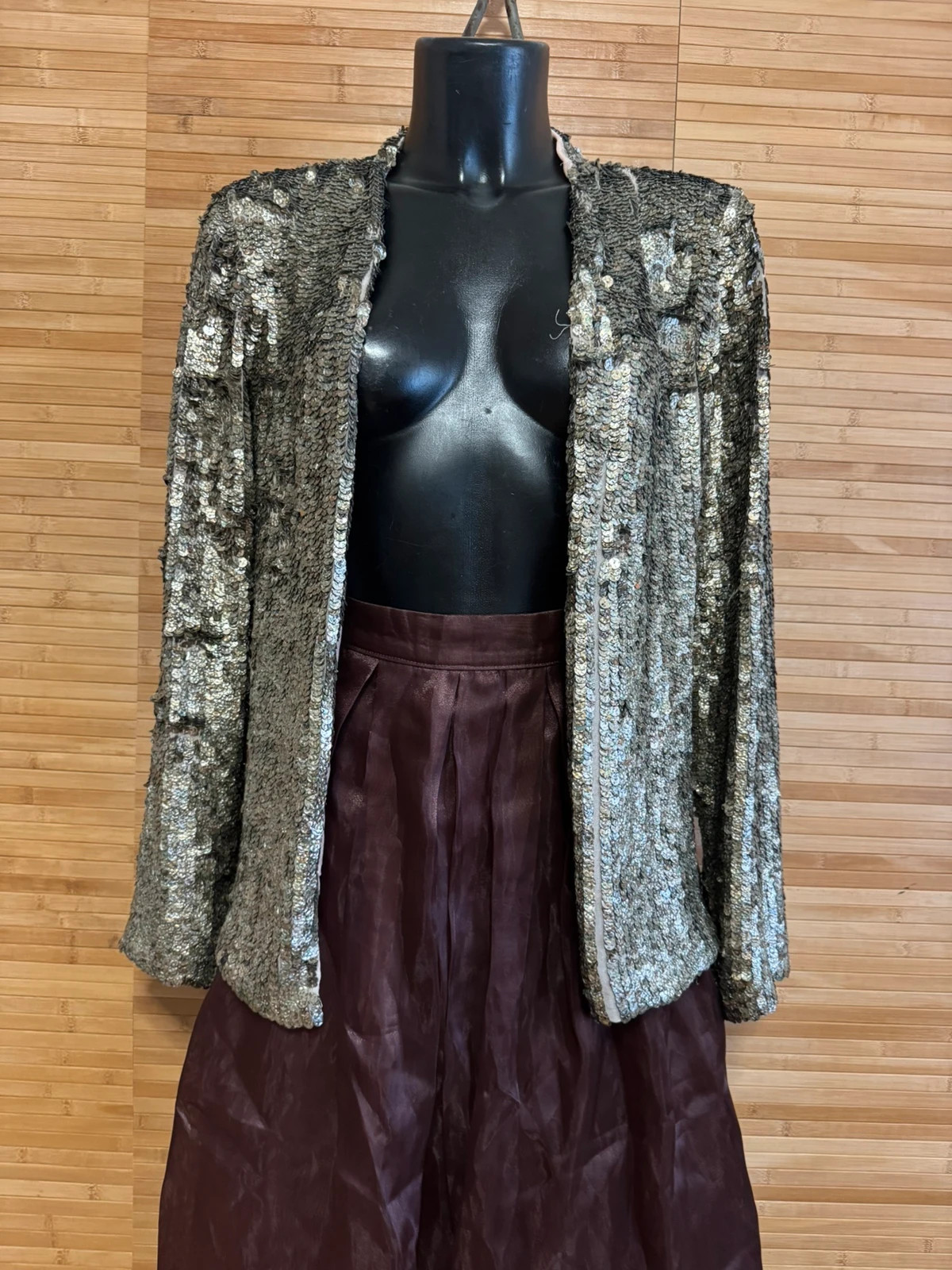 Blazer de Zara lentejuelas metálicas talla M 😍