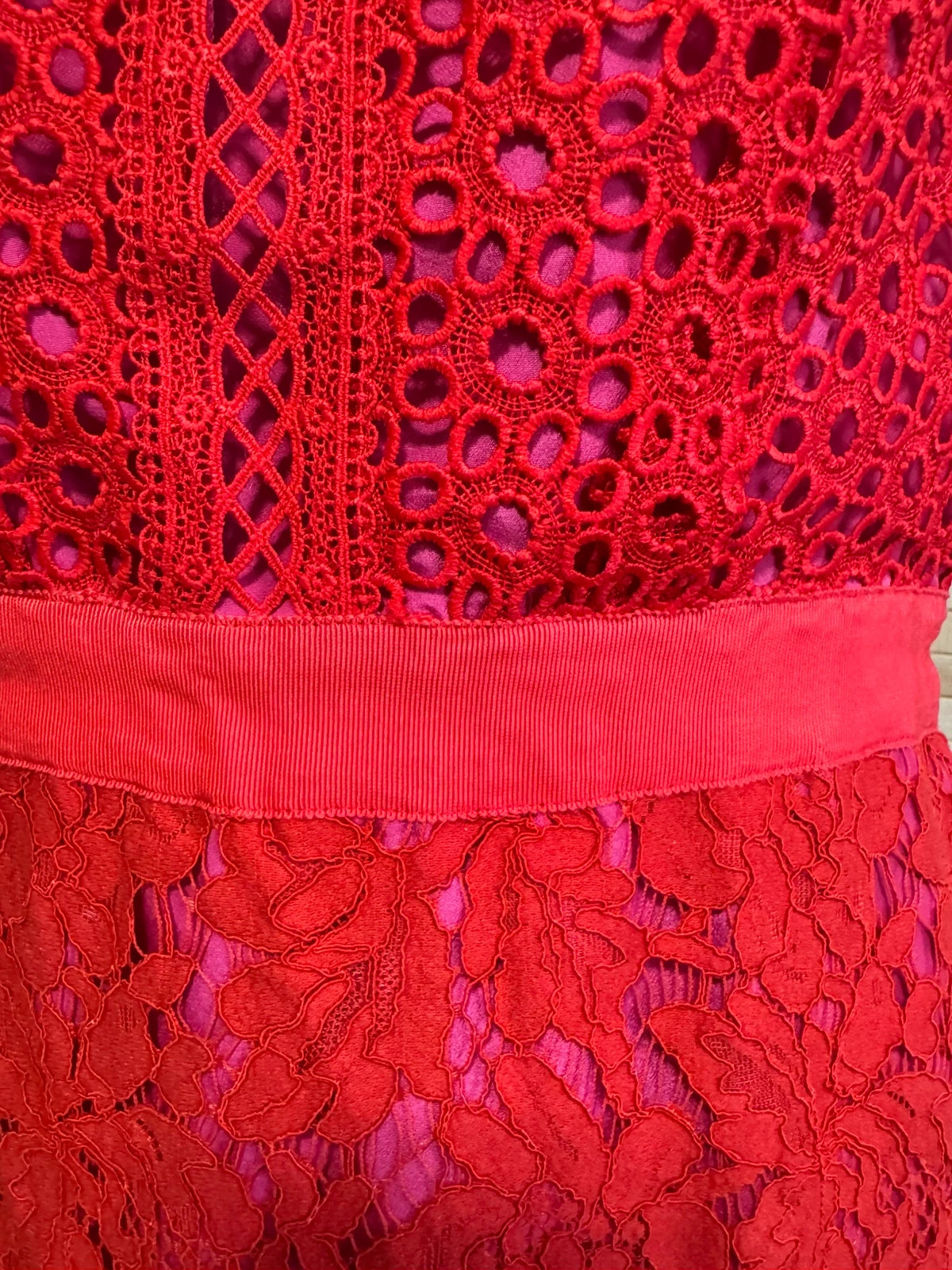 Divino vestido encaje rojo de marca Next talla 38 😍 – Next – taille M / 38 / 10 4