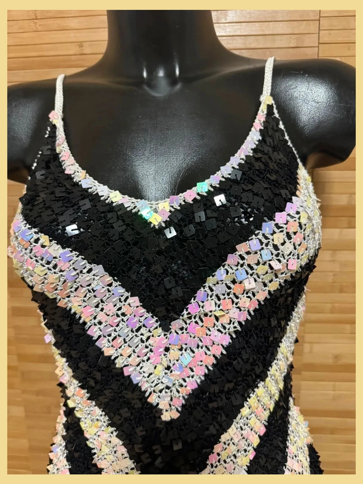 Espectacular top vintage , crochet con lentejuelas, talla única pequeña para S/M 😍 – Vintage – taille Taille unique 3