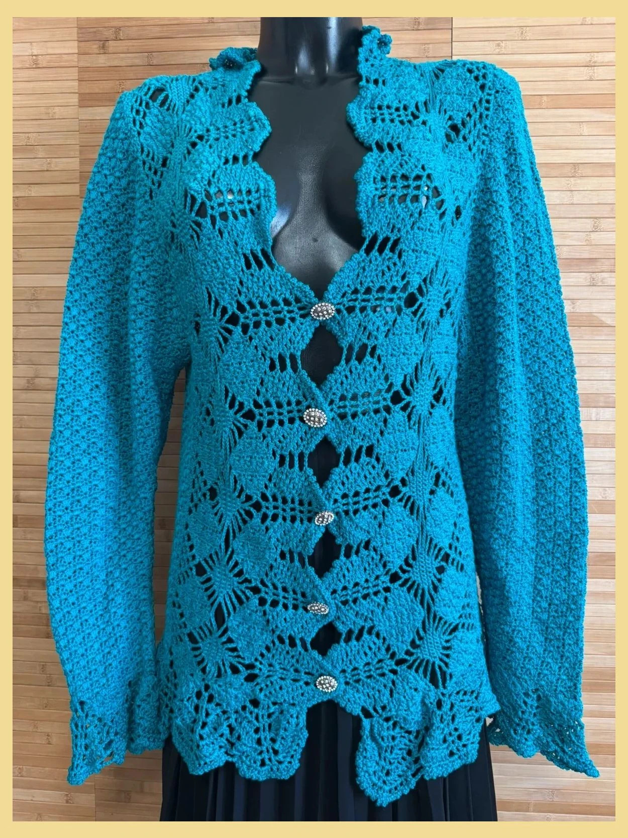 Espectacular cárdigan crochet vintage hand made , talla única 😍 – Hecho a Mano – taille Taille unique 2