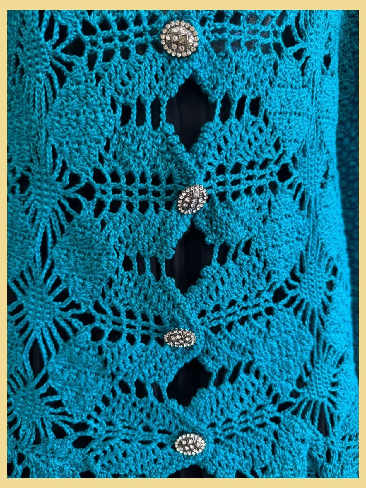Espectacular cárdigan crochet vintage hand made , talla única 😍 – Hecho a Mano – taille Taille unique 3