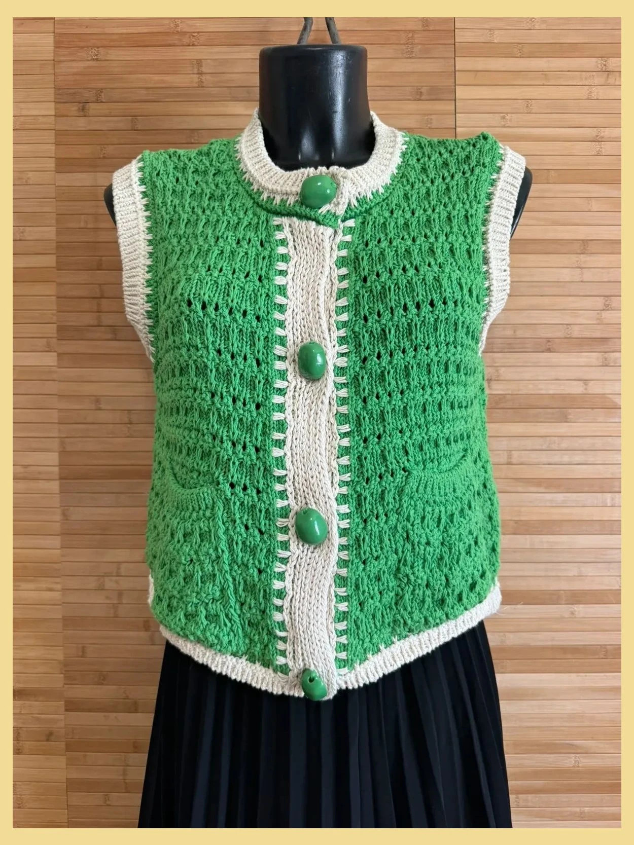 Divino chaleco punto de Zara , talla S 😍