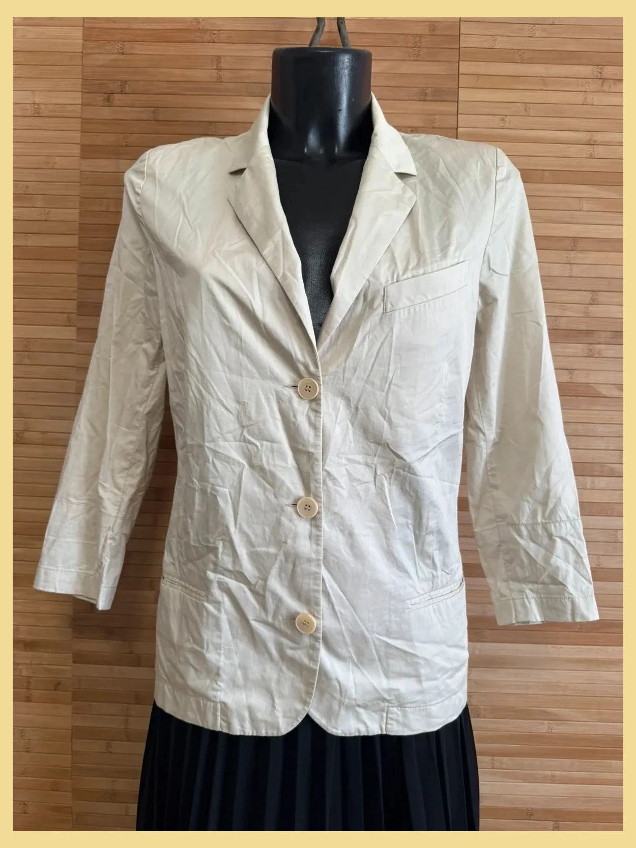 Divino blazer color crema de Barbara Bui talla 38 😍