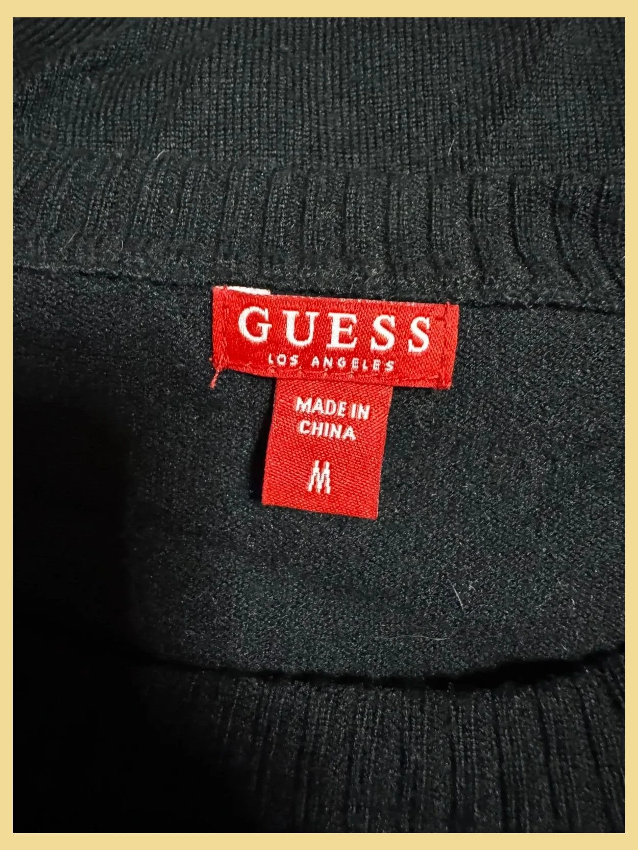 Jersey negro marca Guess talla M 😍 – GUESS – taille M / 38 / 10 5