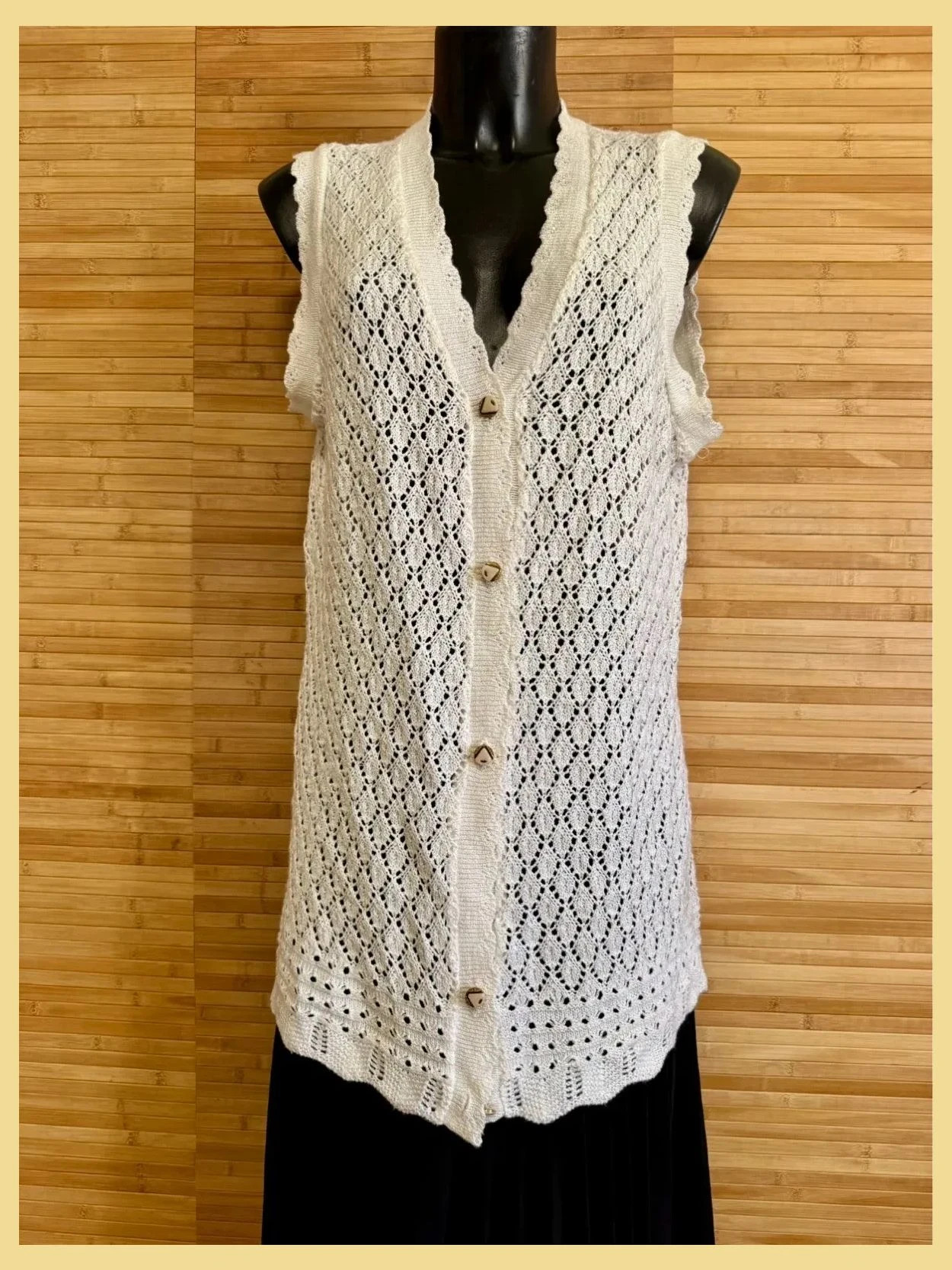 Divino chaleco crochet color blanco talla única 😍