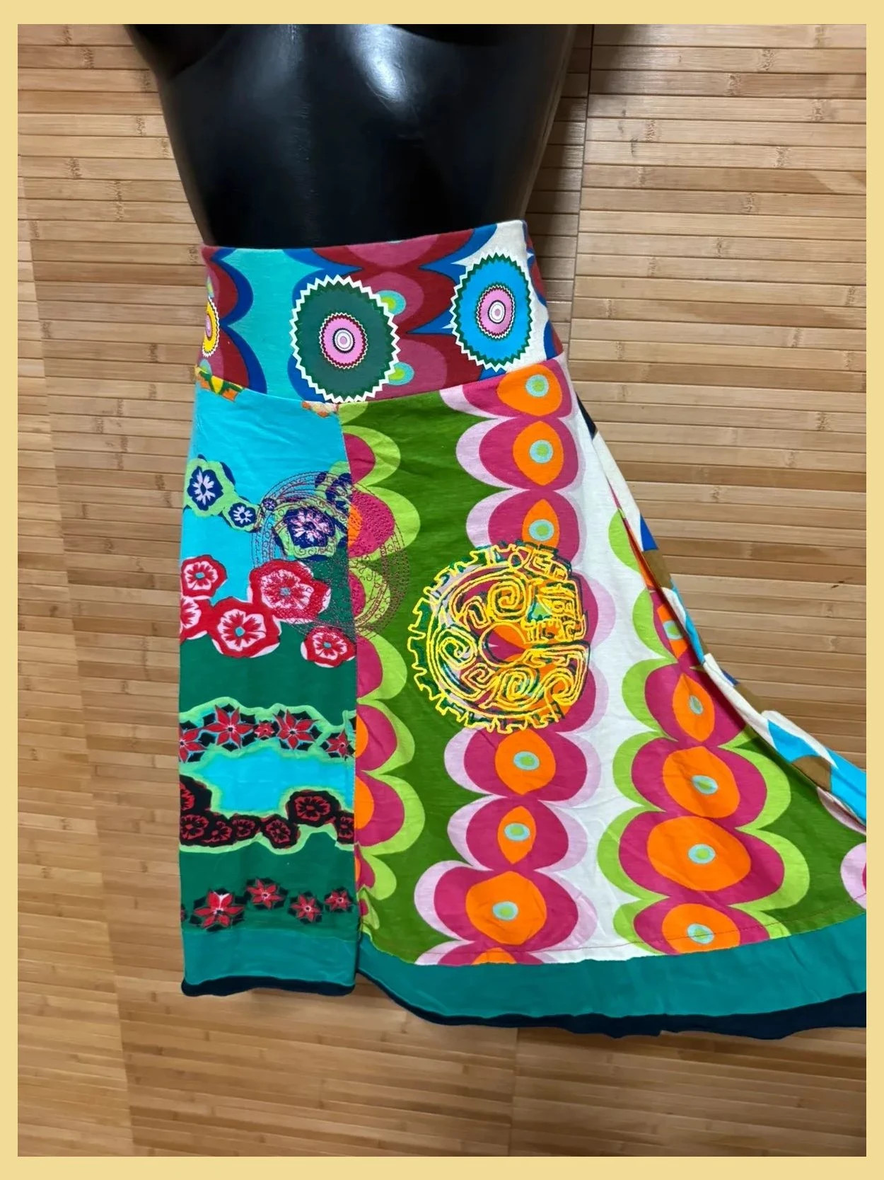 Divina falda midi de desigual talla 38 😍 – Desigual – taille M / 38 / 10 3